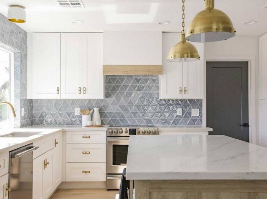 choosing-the-right-wall-kitchen-tiles-title